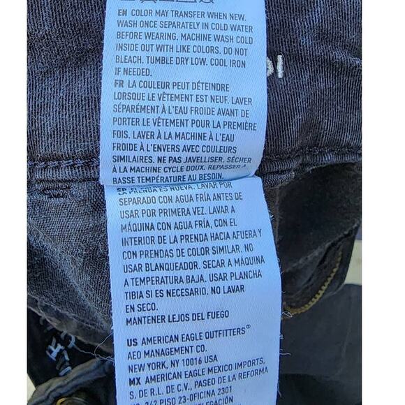 American Eagle Super Stretch AEO Twill X Black Low-Rise Chino Shorts 4 - Picture 9 of 11